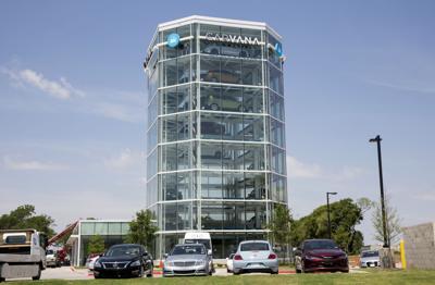 Ing Cars From Vending Machines Makes Father And Son Billionaires Carvana