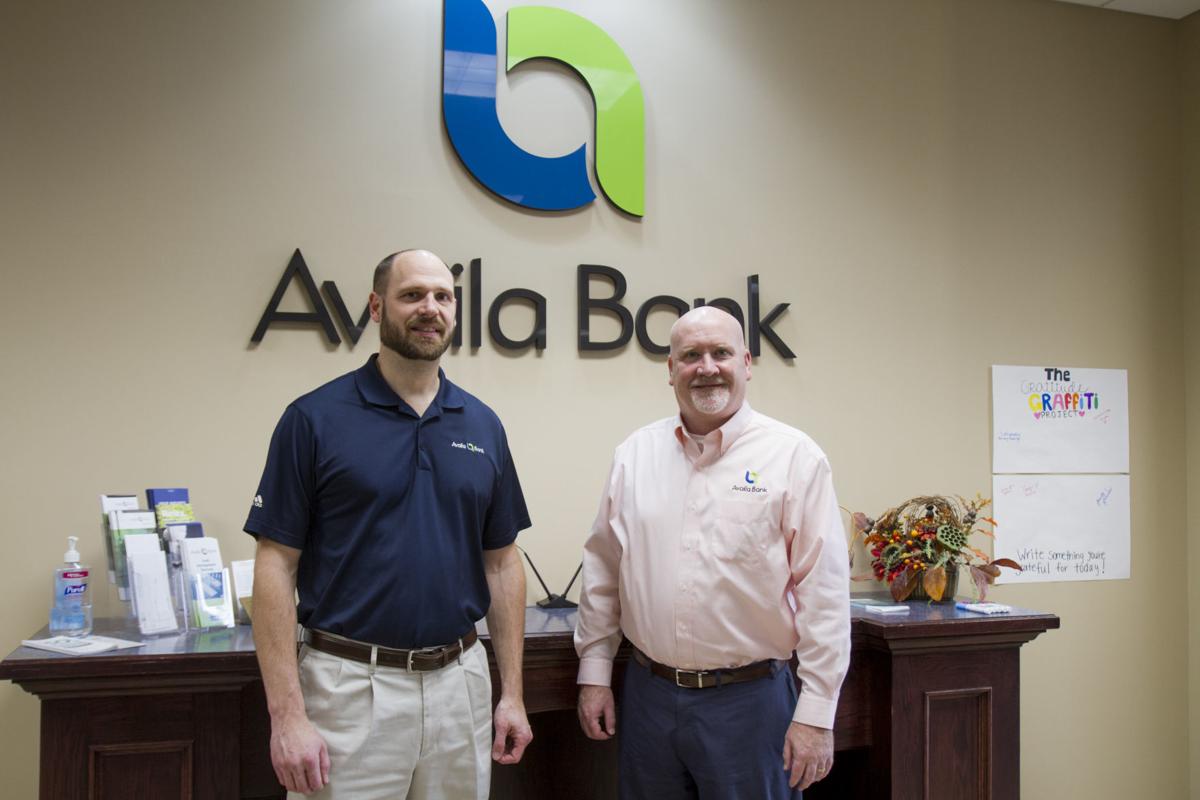 Availa Bank sponsors "It's a Wonderful Christmas Giveaway" for the