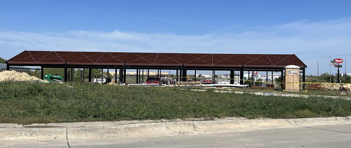 PHOTO Car wash under construction near Gretna Walmart