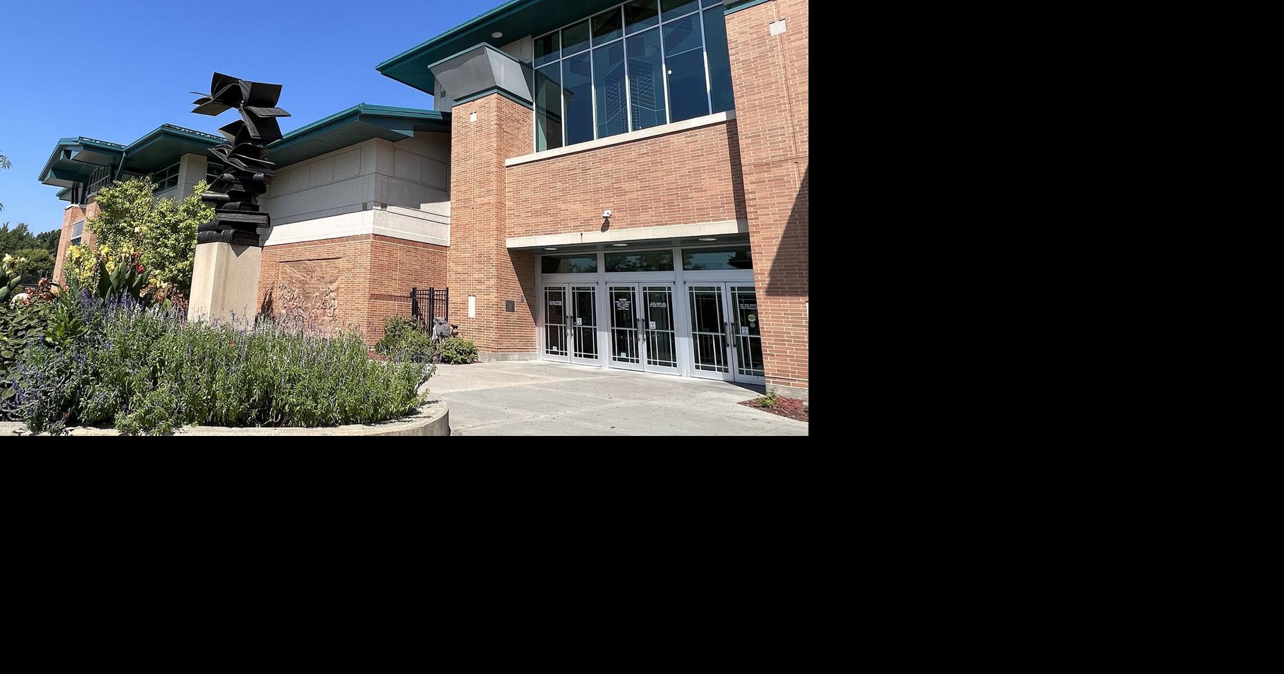 Council Bluffs library hosts author of 'New History of Iowa'