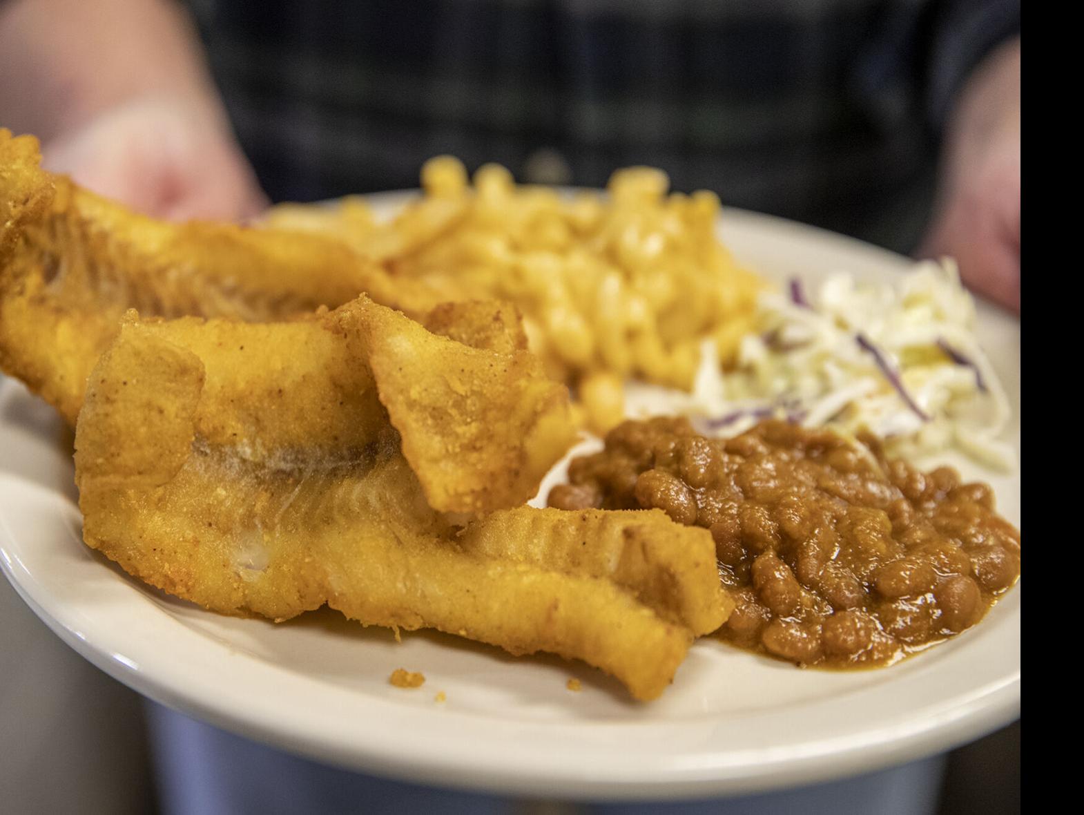 PHOTOS: Fish Fry Friday | Faith & Values | nonpareilonline.com