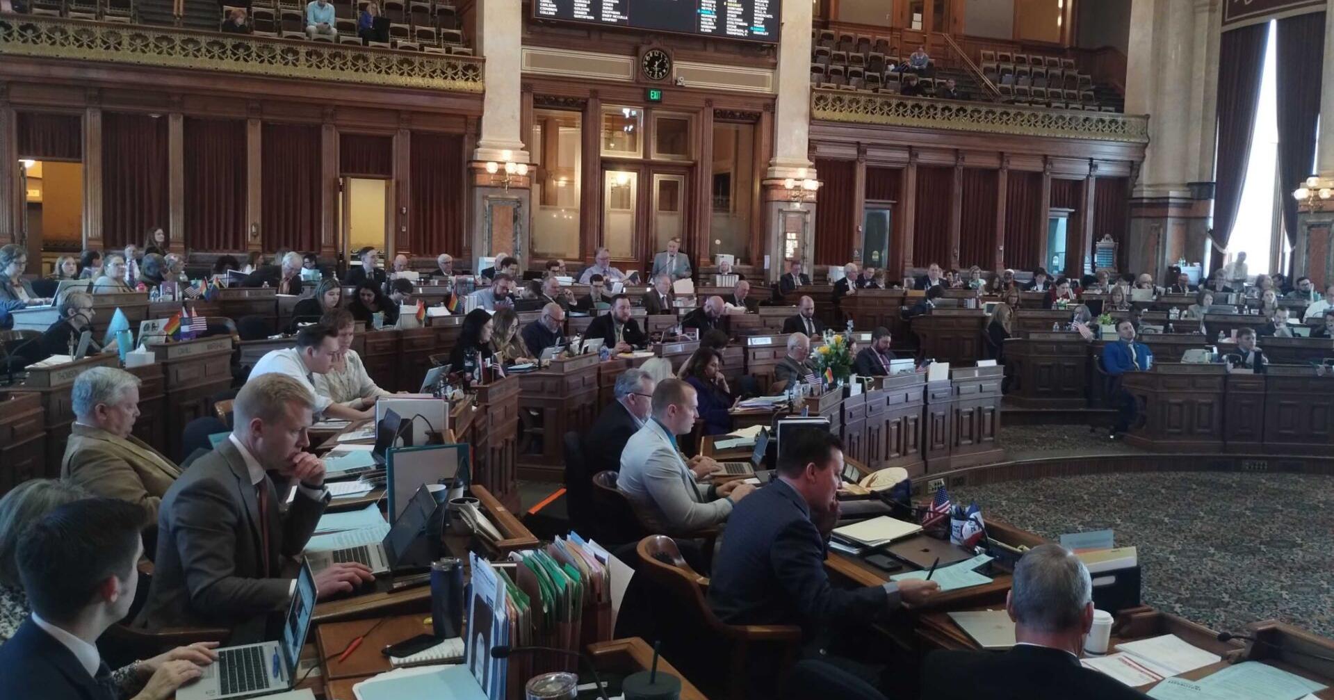 Lawmakers likely to revisit open meetings bill next session - Vimarsana News