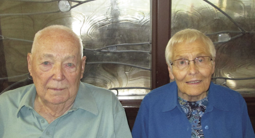 70th Anniversary: Paul & Doloris Mauer