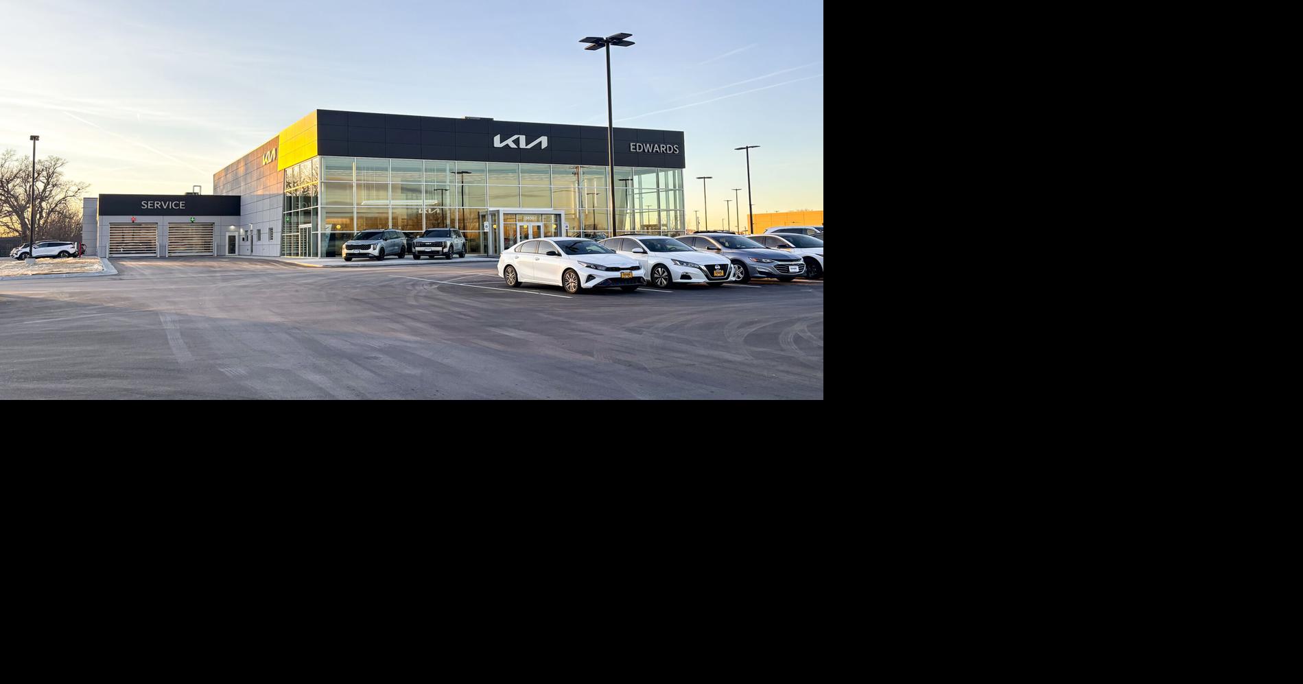 Edwards Auto Group opens Kia dealership with modern showroom