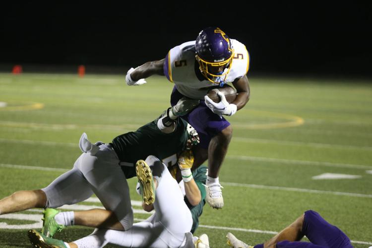 Dae'vonn Hall