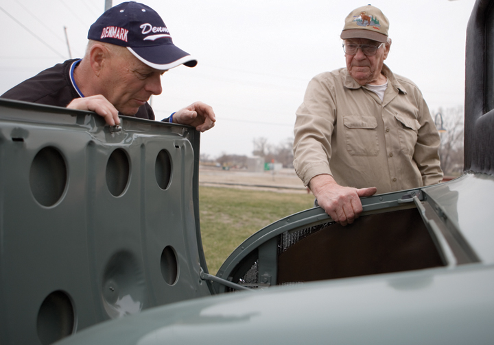 A club of their own New Council Bluffs car group celebrates the Ford