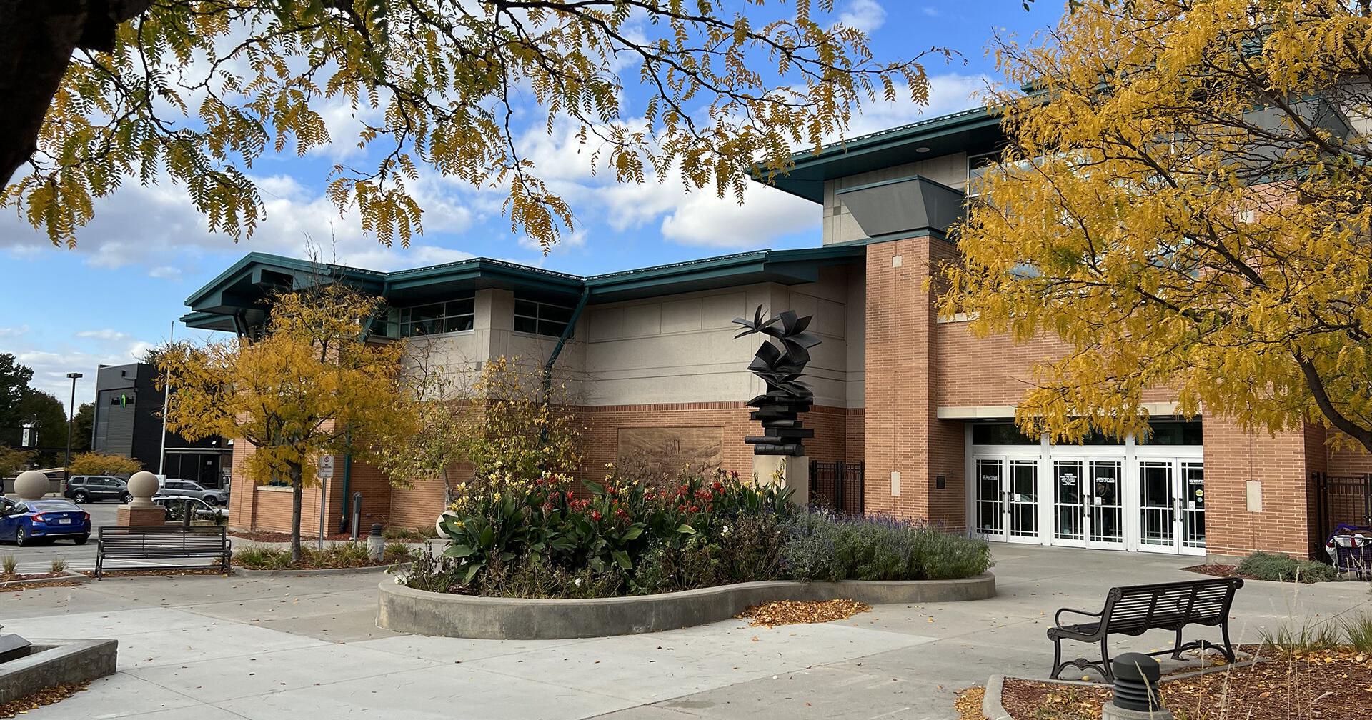Council Bluffs Lawyers in Libraries to discuss wills - Vimarsana News