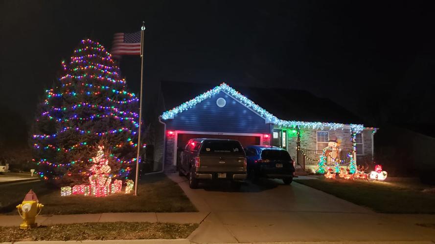 PHOTOS Bellevue Christmas Lights