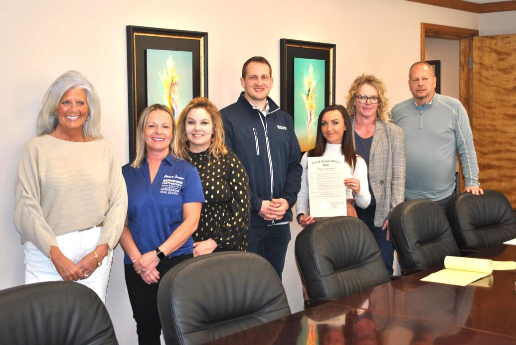 Council Bluffs mayor proclaims April as Fair Housing Month