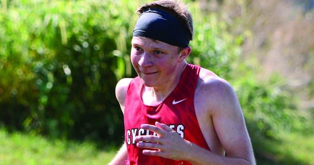 Watch the beginning sprint from the Clarinda cross country meet