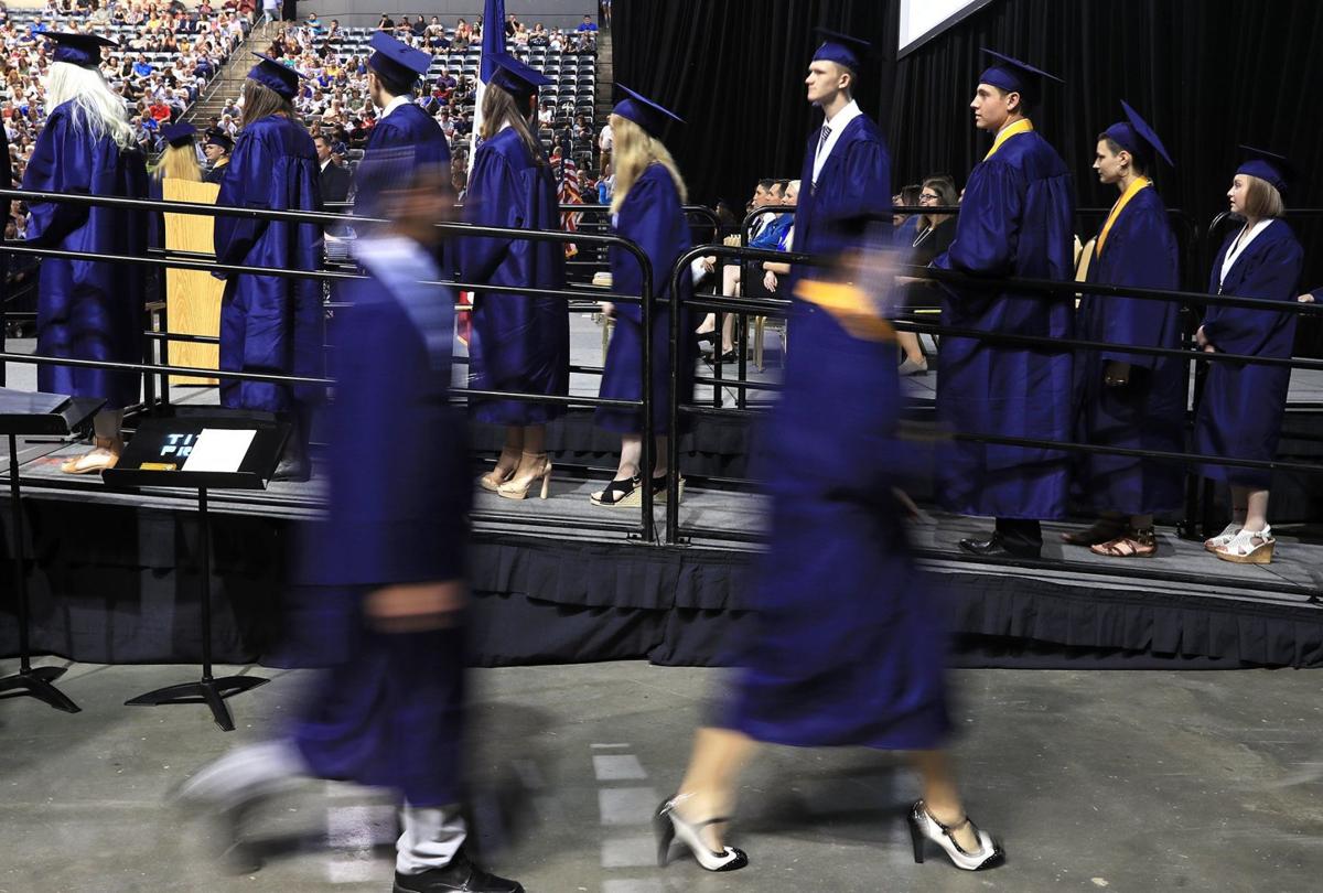 Lewis Central Board takes unprecedented act of suspending graduation