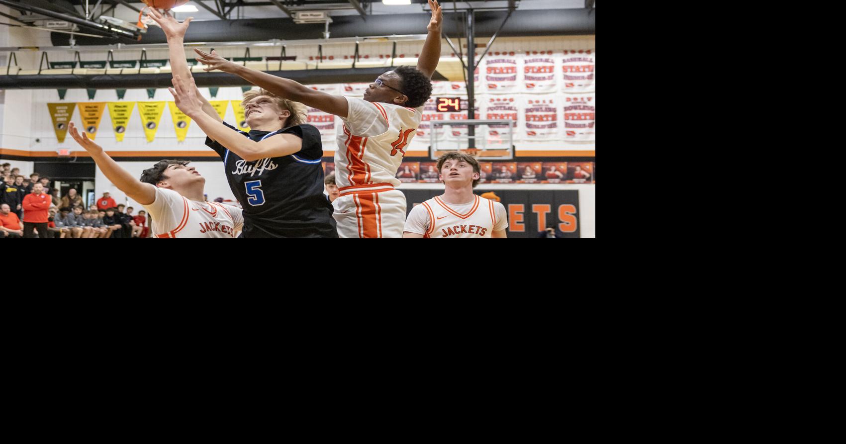A look at Abraham Lincoln boys' throw down with rival Yellow Jackets