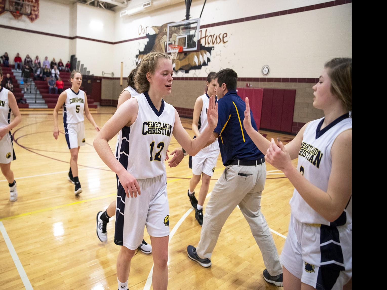 Breakout Game For Stile As Heartland Christian Girls Remains Perfect In Conference High School Sports Nonpareilonline Com
