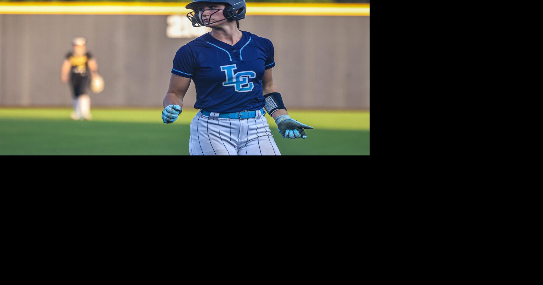 Lewis Central's Aubree Davis named unanimous all-Hawkeye 10 first team