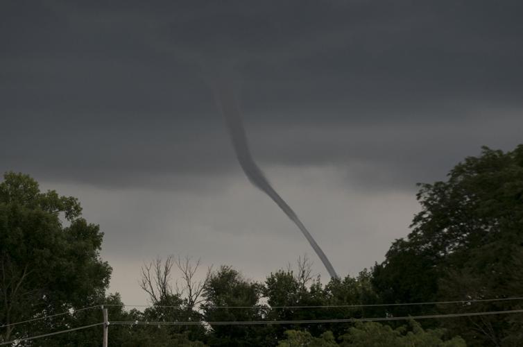 Rope tornado touches down in Council Bluffs near Lake Manawa