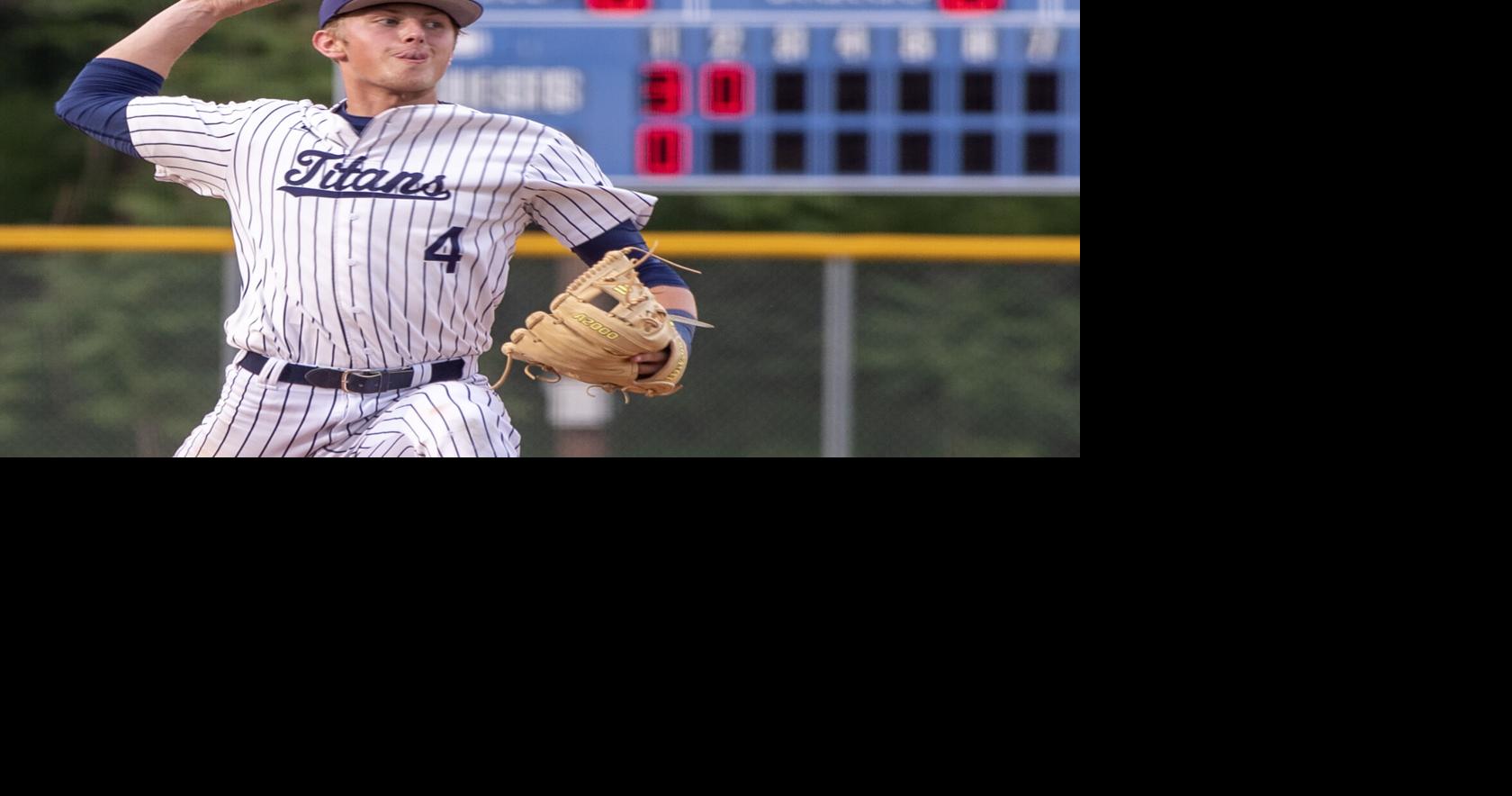 108 Baseball Rally Cap Stock Photos, High-Res Pictures, and Images