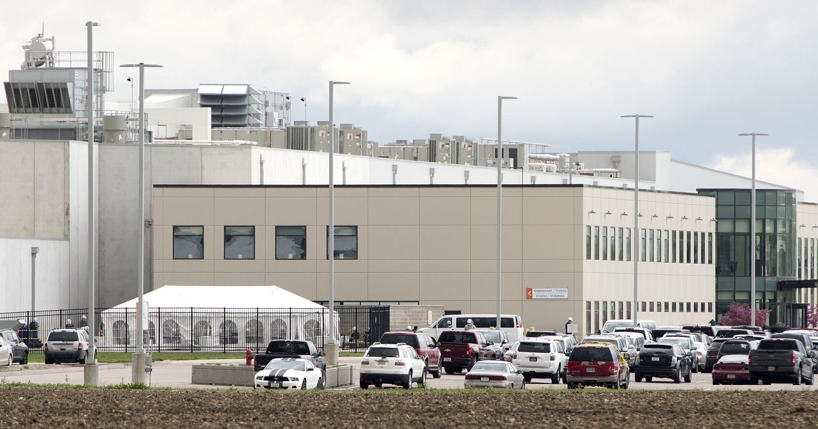 Cleaners accused of using children in Sioux City meat plant - Vimarsana News