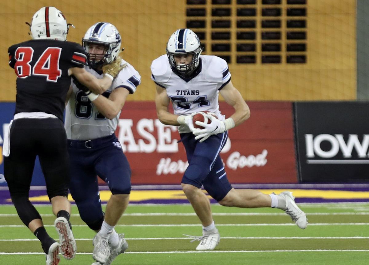Lewis Central S Fidone Garners Plenty Of Attention At National