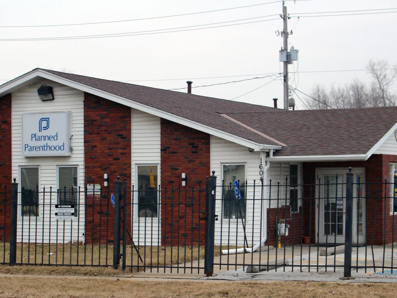 Rushed Efforts To Defund Planned Parenthood Spark Confusion Local News Nonpareilonline Com Rushed Efforts To Defund Planned Parenthood Spark Confusion Local News Nonpareilonline Com