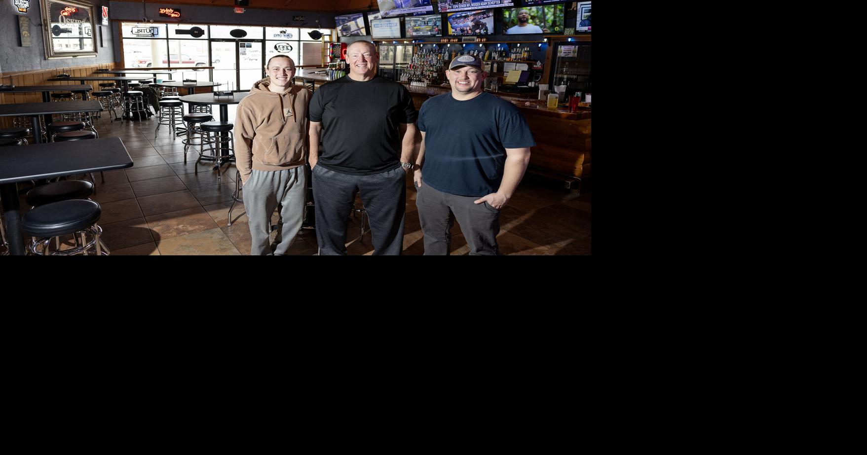 Oskies for Sports builds on decades of bar ownership with pizza, suds and sports