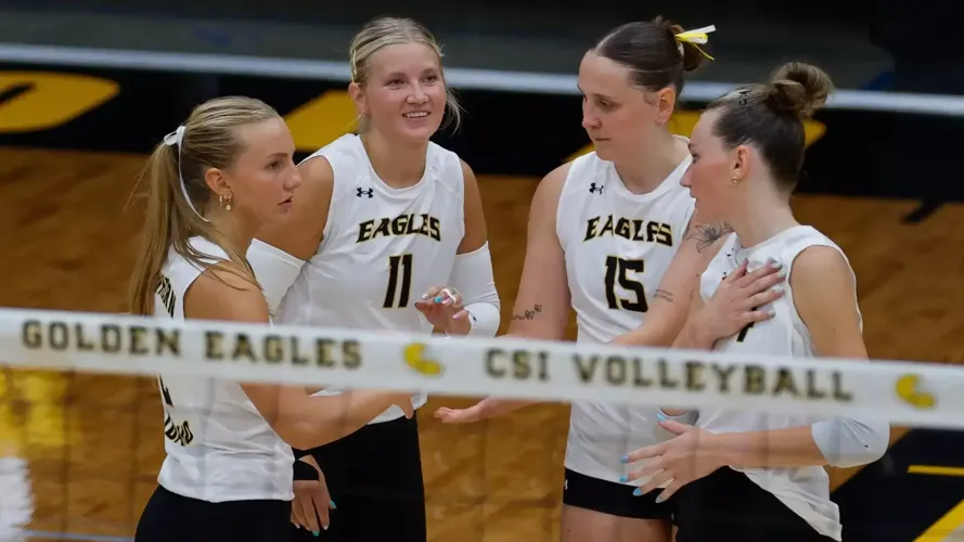 CSI Volleyball remains unbeaten on day two in Iowa