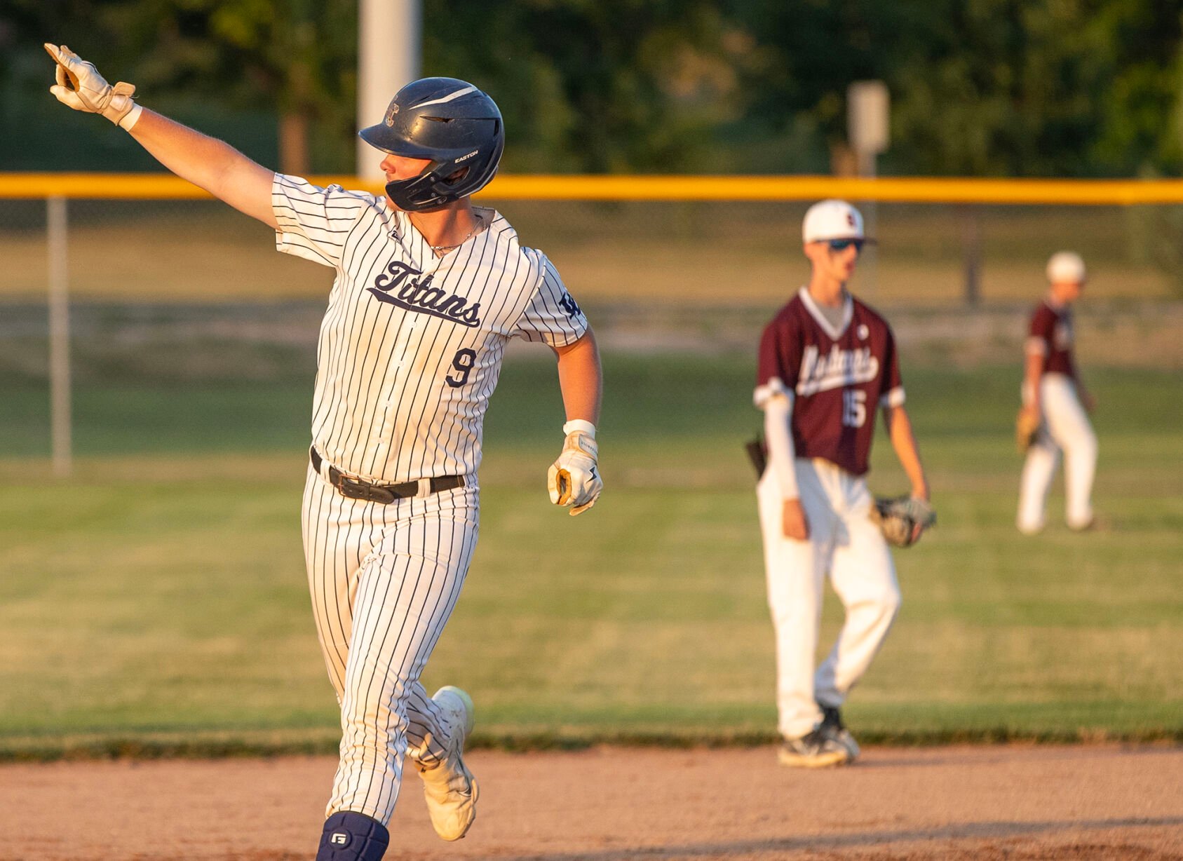 PREP BASEBALL: Slowly But Surely, Titans Top Mustangs