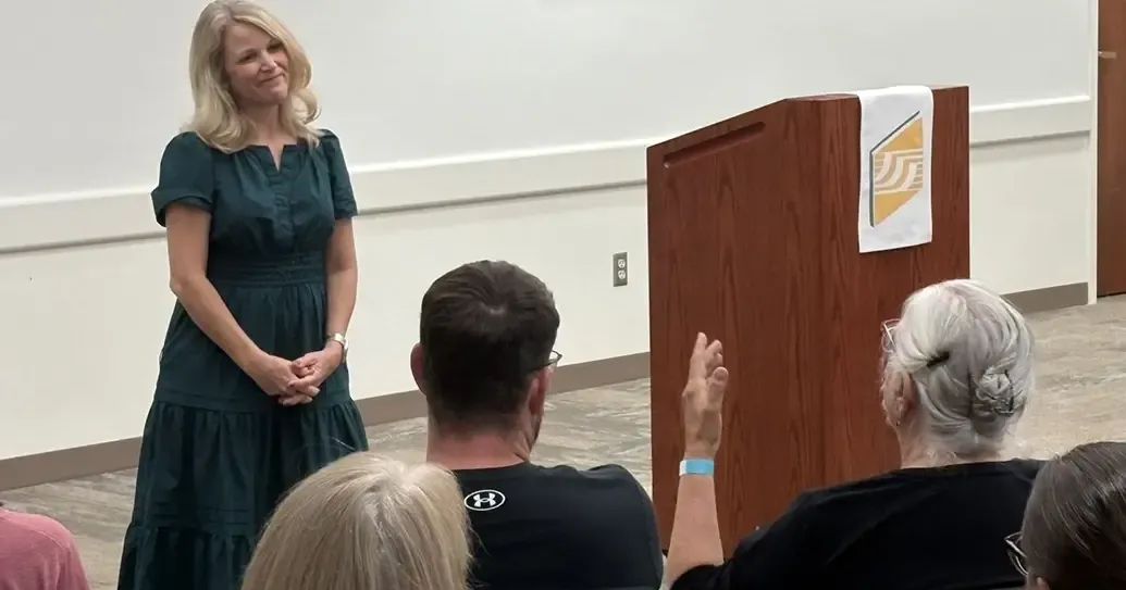Kristin Harmel kicks off Council Bluffs Reads with sold-out visit