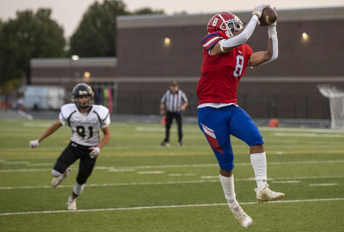 091121-cbn-spo-alfootball-p5