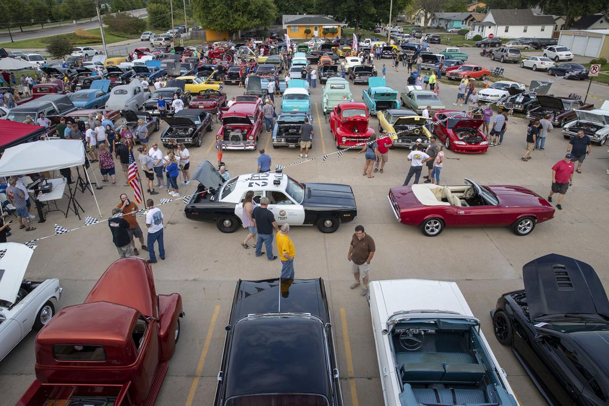 Photos Crowds roll out for Eagles Classic Car Show Gallery