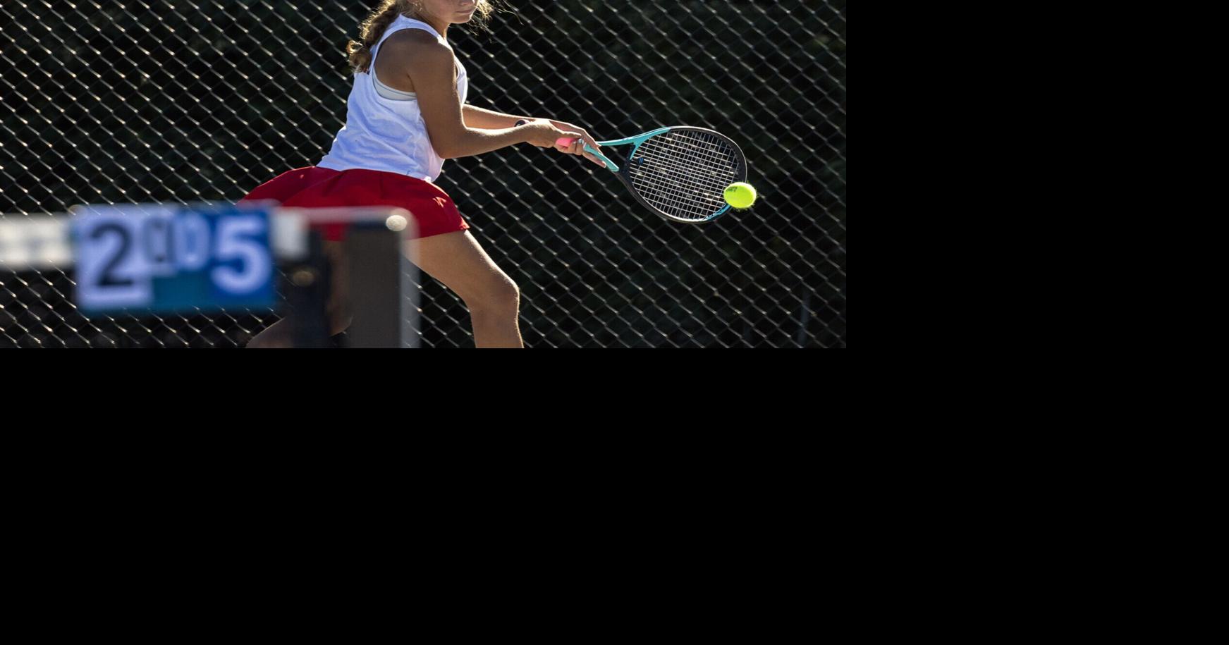 Abraham Lincoln girls tennis edges Lewis Central going into city tournament