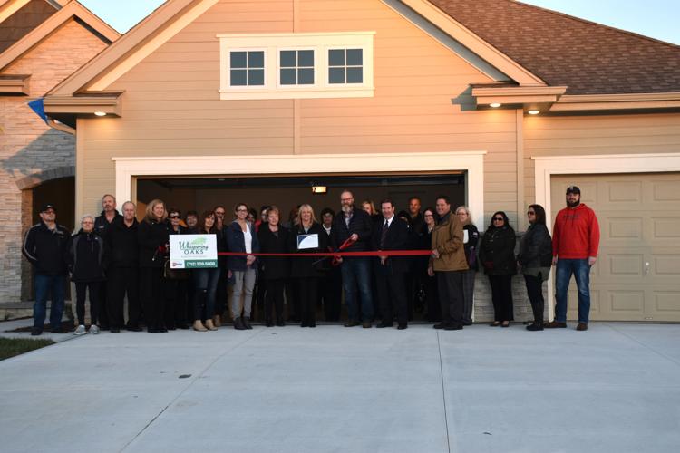 Whispering Oaks model homes open for viewing