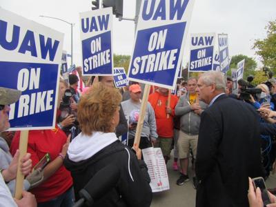 Ag Secretary Tom Vilsack visits Deere workers on strike