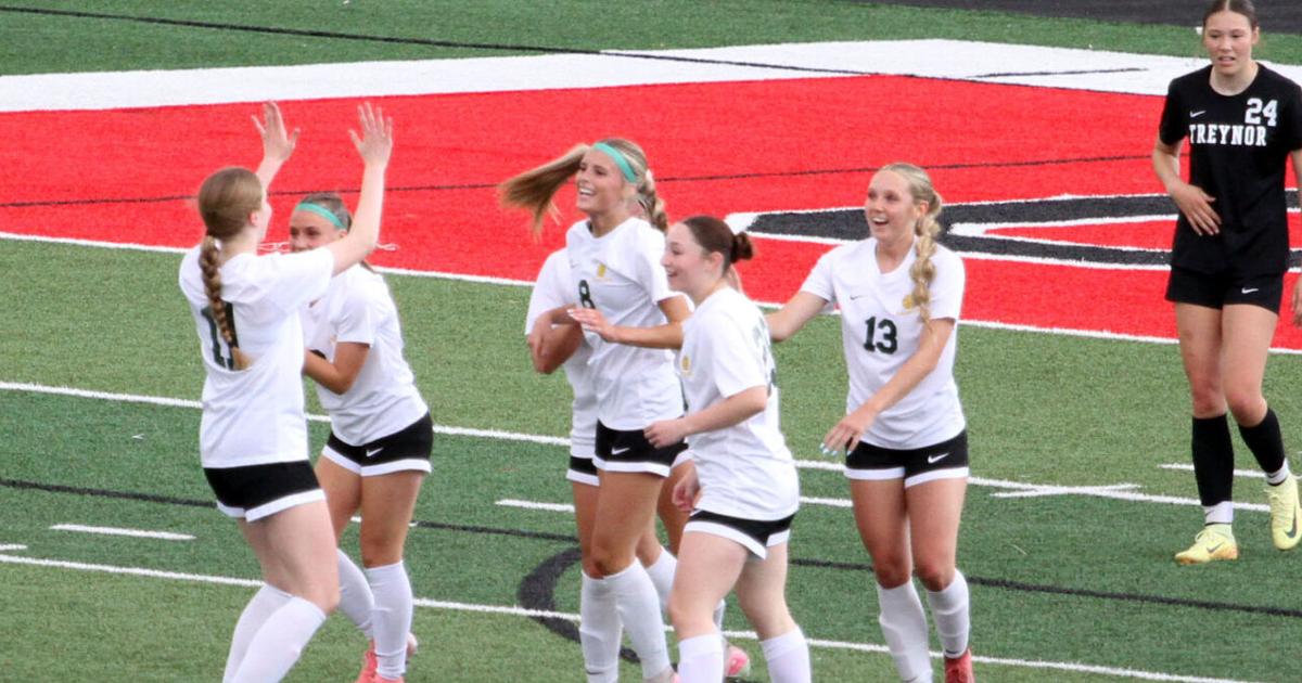 St. Albert girls soccer’s mix of youth, experience hands Treynor its first loss