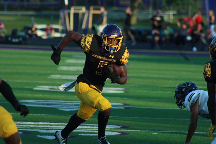 Dae'Vonn Hall