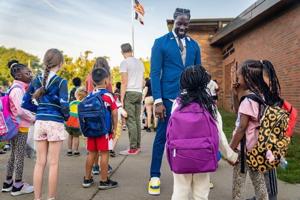 Former Des Moines superintendent used AI to write and advise him