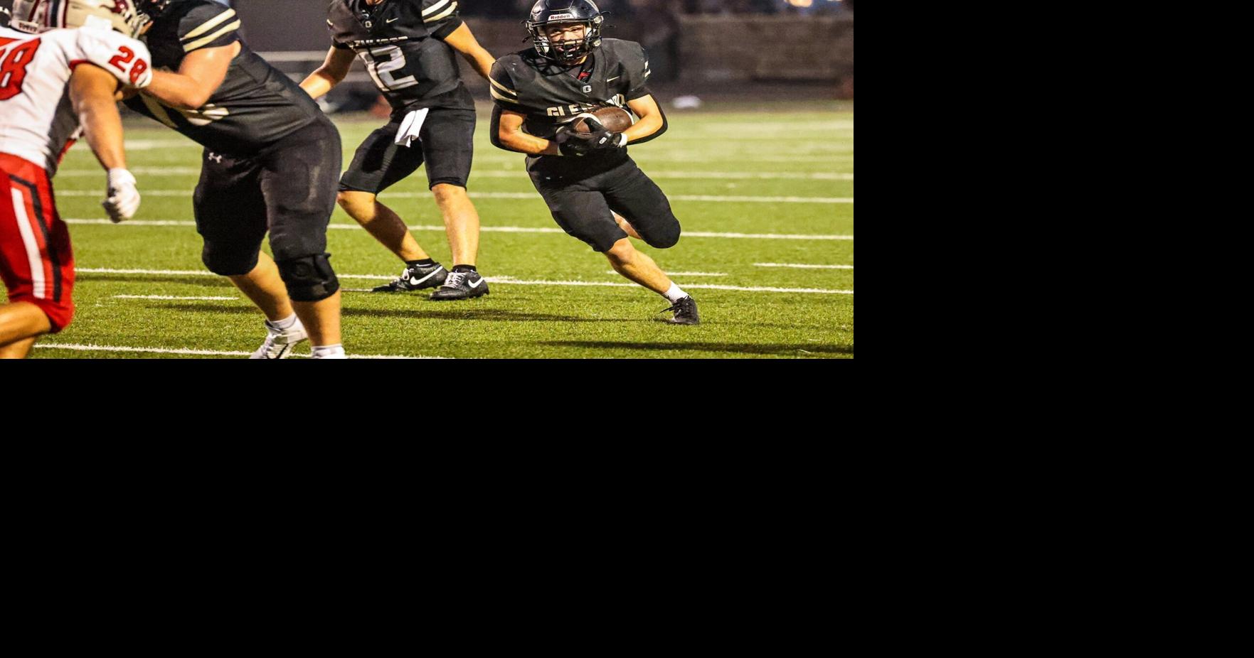 Glenwood football playing with 'bend, don't break' mindset, deep RB room in 2-0 start