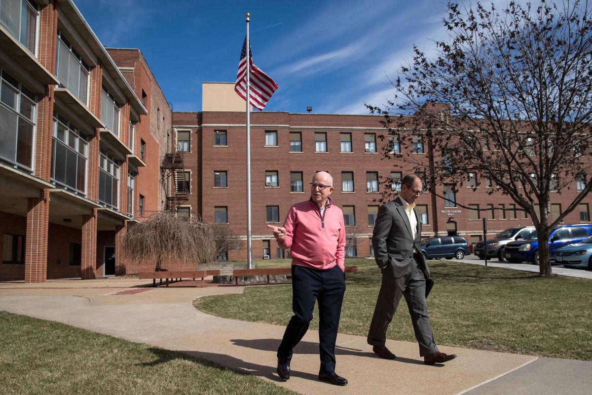 Grace University of Omaha says it will halt operations at end of 2017