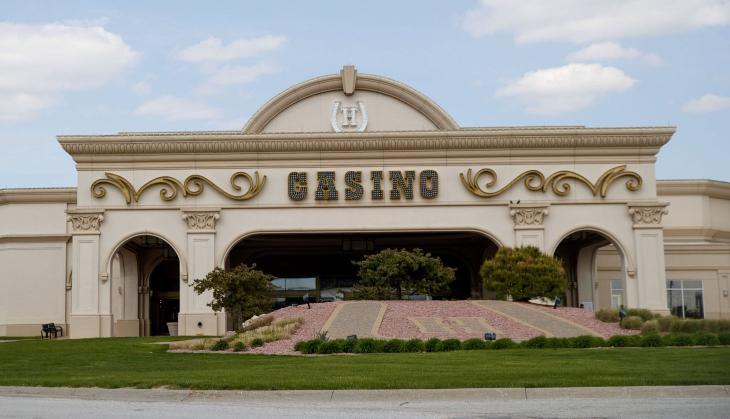 horseshoe council bluffs casino