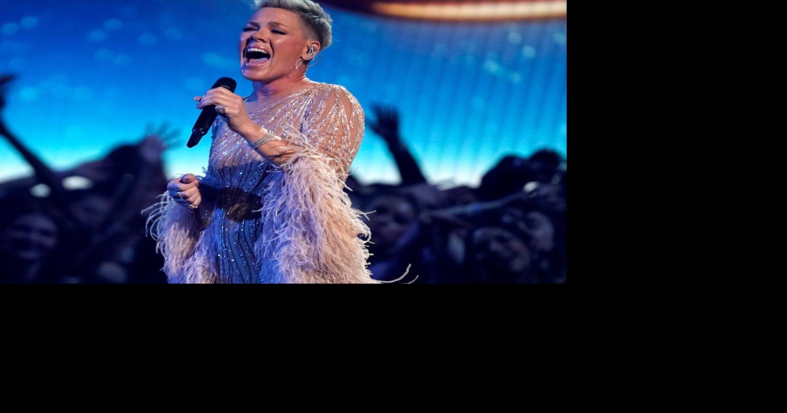 From human ashes to cellphones, what's going on with concert fans lately?