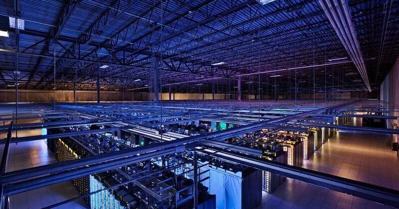 Google releases new details on elevator accident at Council Bluffs data center