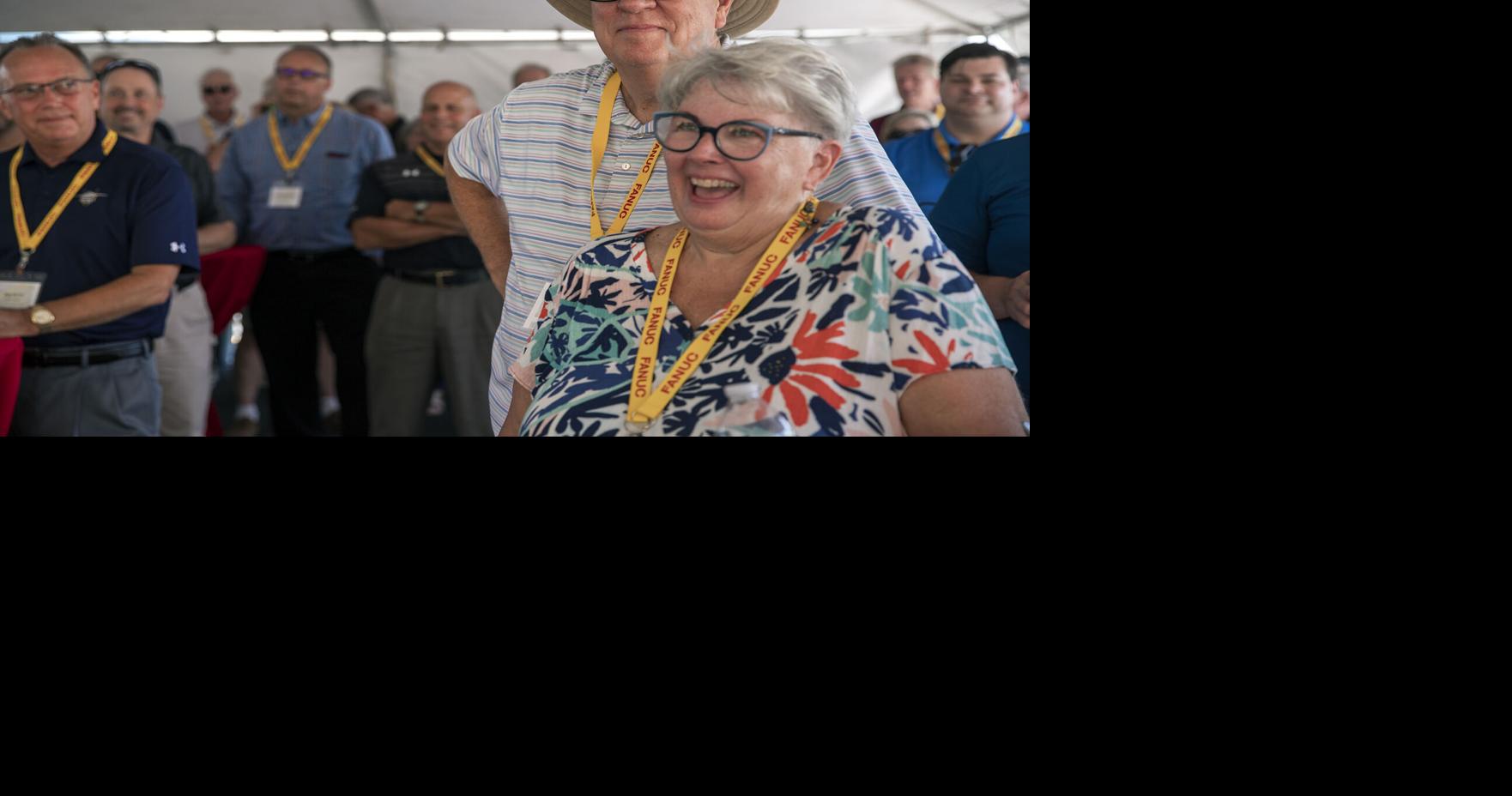 Robotics 'visionary' retires after nearly 40 years - Image