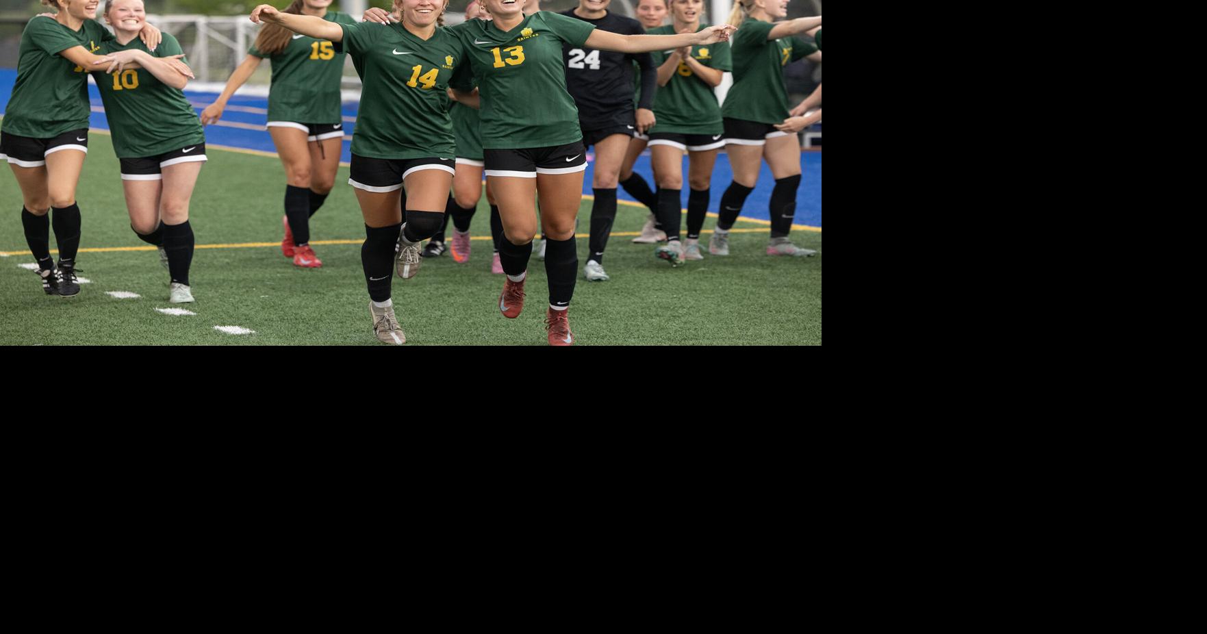 St. Albert Saintes go marching in to state