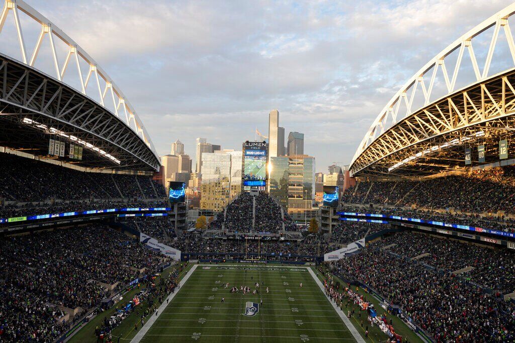 Seahawks stadium Lumen Field opens up as venue for outdoor dining