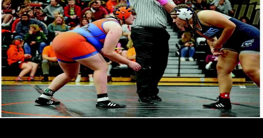 COUNCIL BLUFFS 2ND, GLENWOOD 3RD AT SEASONOPENING WRESTLING MEET AT TJ