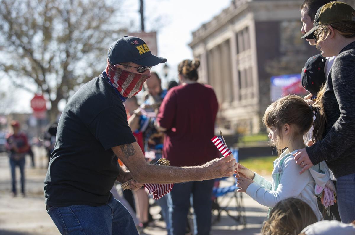 HyVee to offer veterans free breakfast, grocery discount on Wednesday