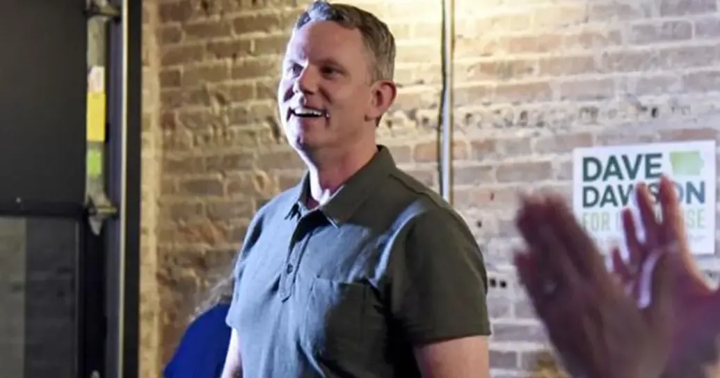 Democratic candidate for 4th District addresses state party fundraiser
