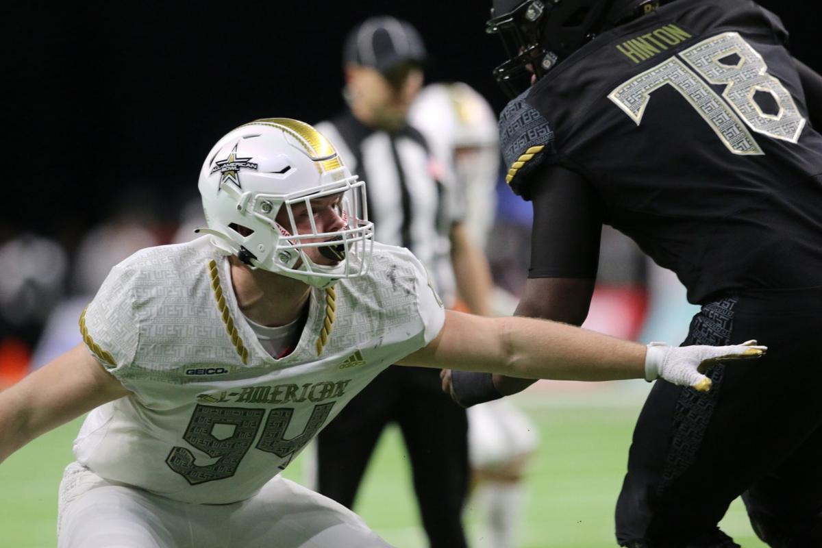Lewis Central S Jones Helps West Squad Win All American Bowl