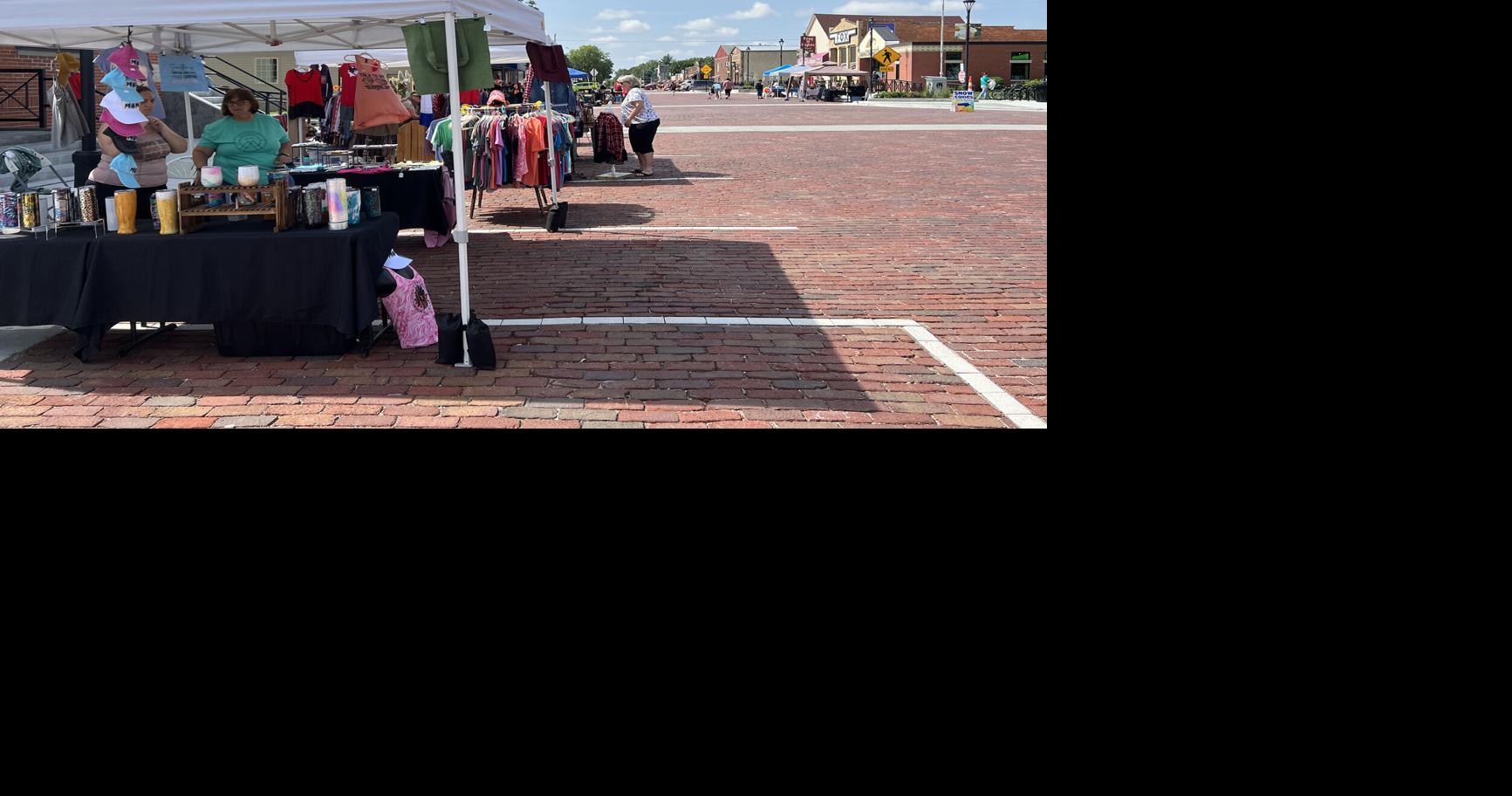 PHOTOS McKenna Market Mania underway in downtown Gretna