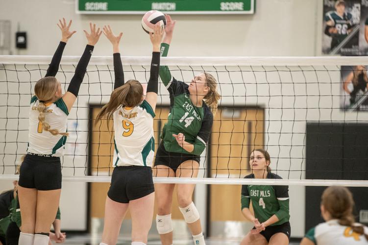 East Mills attack bests St. Albert in regional quarterfinals