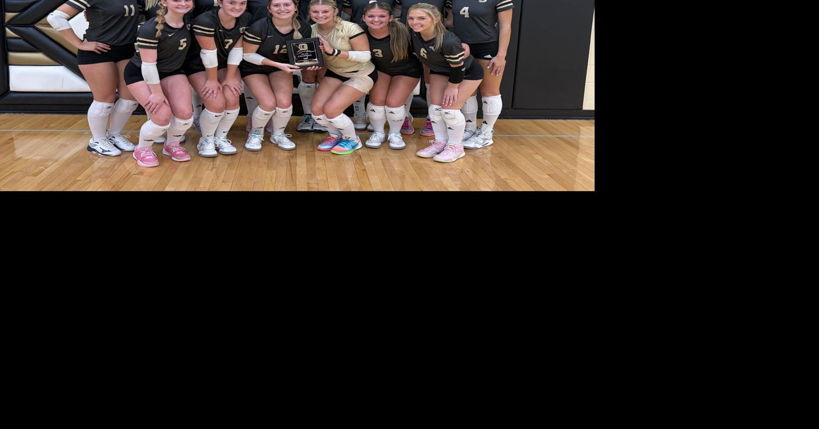 Glenwood volleyball wins home tournament